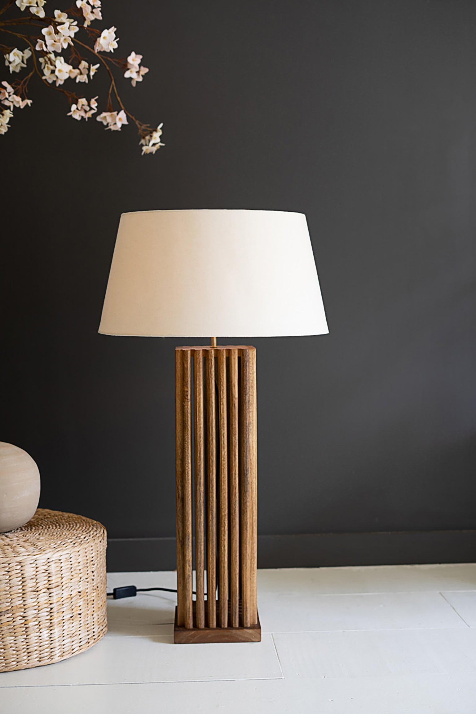 Modern Wood Spindle Table Lamp With Fabric Shade