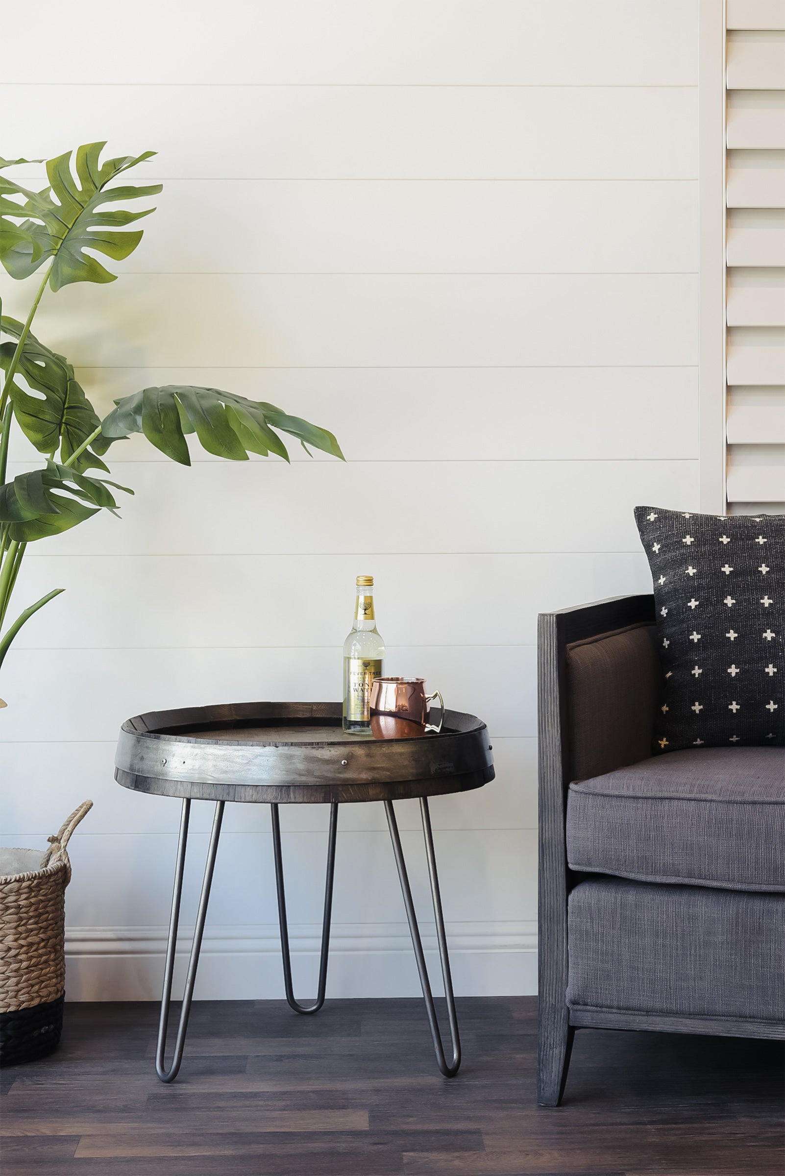 Wine Barrel End Table With Hairpin Legs - Ebony