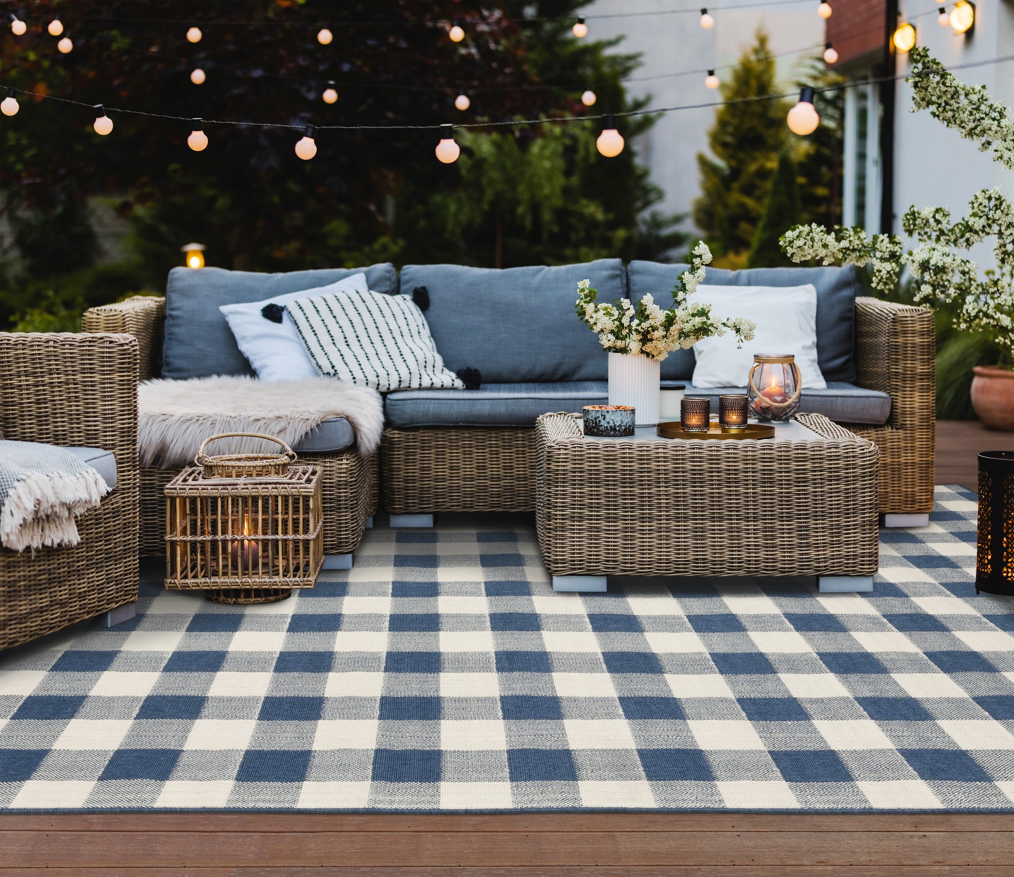 Blue Ivory Casual Farmhouse Classic Area Rug
