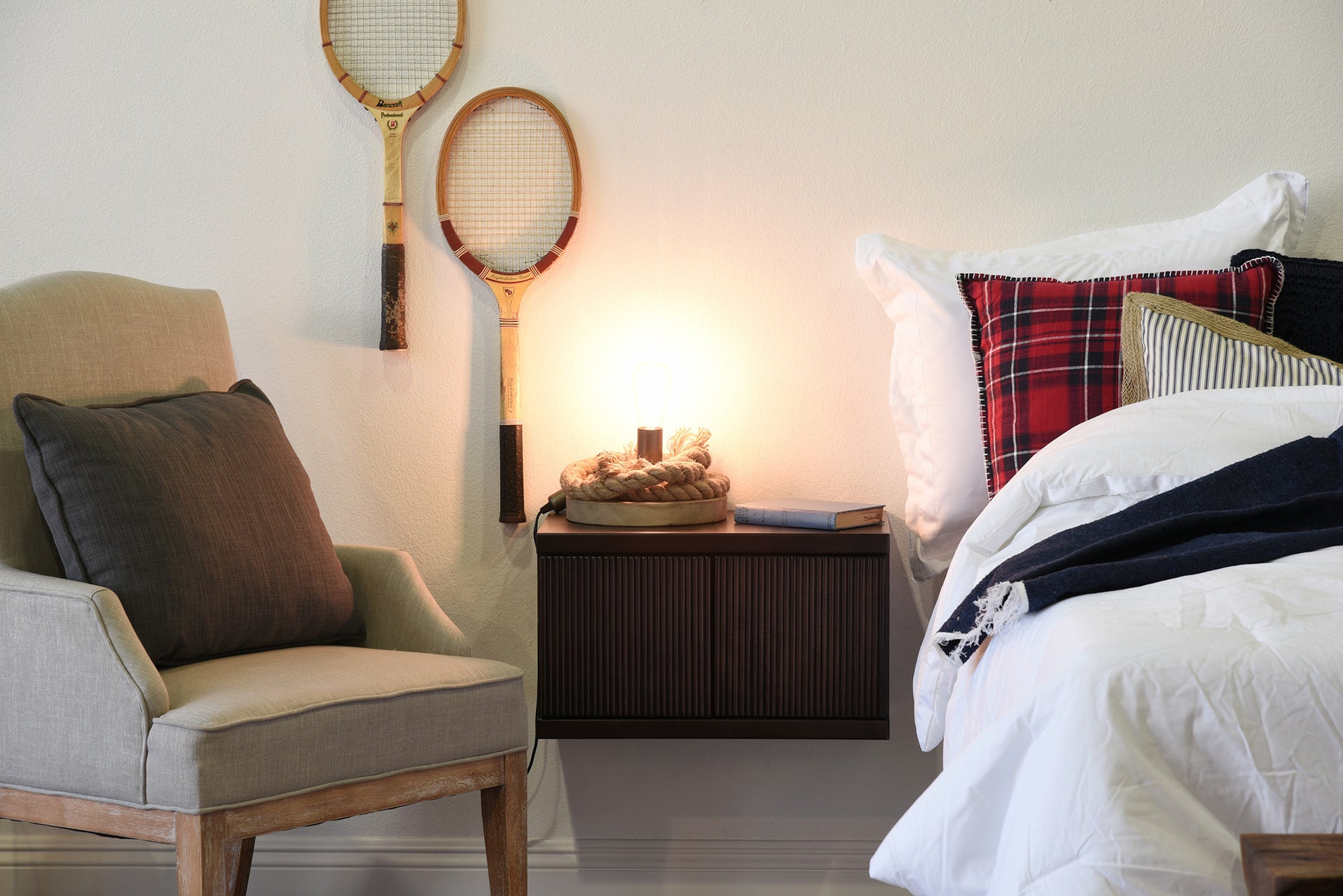 Hanging Floating Wall Mount Nightstand - Curve - Espresso