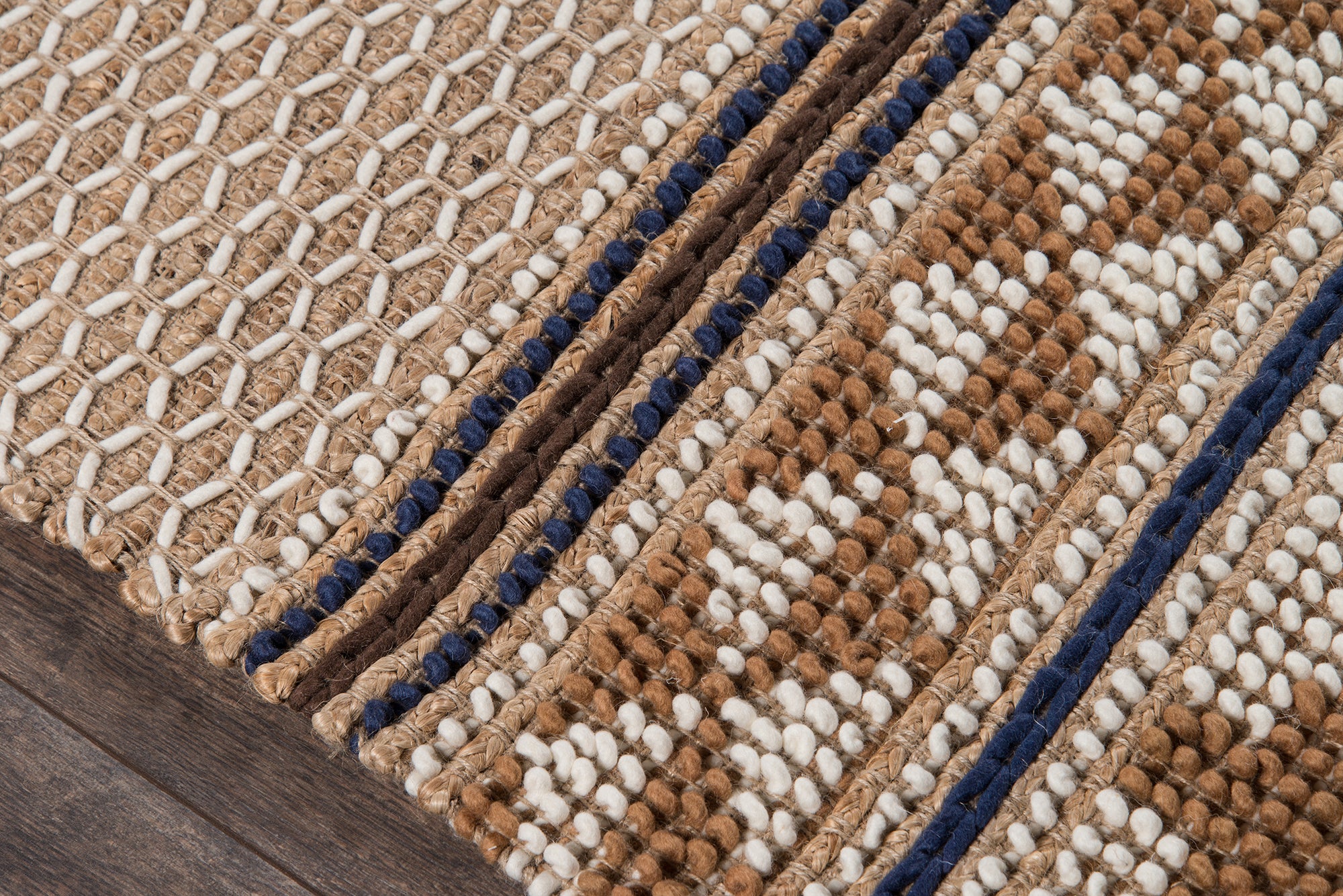 Hand Woven Southwestern Ivory & Tan Area Rug